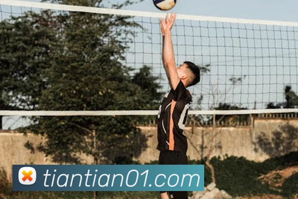 2021年NBA选秀探花埃文莫布里的球队表现与未来前景分析